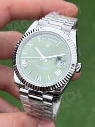 AUTOMATIC ROLEX DAY-DATE II 218100 photo review
