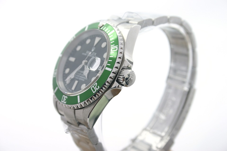 Rolex Milgauss with Green Crystal: A Closer Look