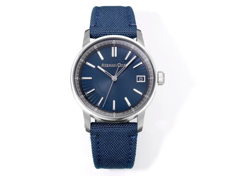 Audemars Piguet Royal Oak Quartz 67651 Strap and Bracelet Options (2026 Guide)